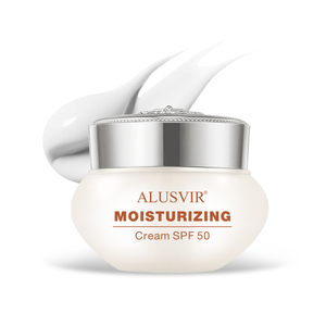 <span class=keywords><strong>Crema</strong></span> <span class=keywords><strong>idratante</strong></span> per il <span class=keywords><strong>viso</strong></span> da giorno naturale coreana etichetta privata <span class=keywords><strong>crema</strong></span> <span class=keywords><strong>idratante</strong></span> <span class=keywords><strong>viso</strong></span> Anti-invecchiamento per la cura della pelle biologica con <span class=keywords><strong>Spf</strong></span> <span class=keywords><strong>50</strong></span> - Product Image 1