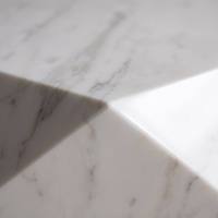 Table basse moderne de luxe en marbre blanc Volakas sculpté à la main pour salon de villa