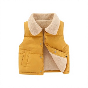 Gilet matelassé imperméable pour femme OME Service, couleur blanche, chaud pour l'hiver, sans manches, boutonné avec poche latérale, coton et nylon - Product Image 3
