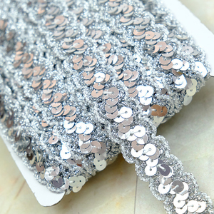 2.3cm đầy màu sắc <span class=keywords><strong>sequin</strong></span> sóng ren hình chữ S hạt Băng Quốc Gia trang phục khiêu vũ phụ kiện trang trí thanh lịch cho hiệu suất - Product Image 6