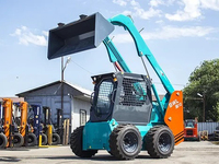 Chargeuse compacte sur chenilles SWL2820 Capacité de charge nominale 750 kg Poids en marche 2830 kg Vitesse de déplacement maximale 13 km/h Matériel de terrassement