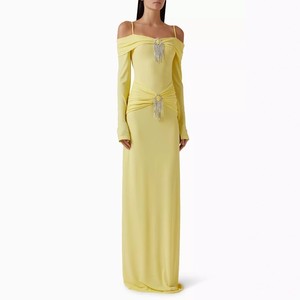 Vestido Formal de Mujer, Hombros Descubiertos, Tirantes Finos, Midi, Adornos Únicos de Borlas y Pedrería, ODM, Surtido, Ajustado - Product Image 1