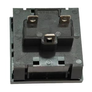 Presa di corrente quadrata standard brasiliana 10A 20A 250V presa presa di corrente per <span class=keywords><strong>UPS</strong></span> - Product Image 2