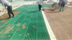 HDPE PP แผ่นแพด๊อกจอดม้าตะแกรงพื้นแบบอุตสาหกรรมสำหรับการเสริมแรงทางรถในสวนหญ้าที่จอดรถหลังคาสวนเขื่อน - Product Image 4