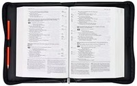 Housse de Bible classique personnalisée en cuir avec fermeture éclair, logo en relief, housse de protection en cuir PU pour Bible