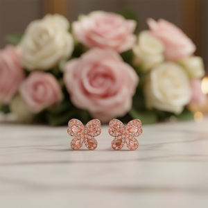 Orecchini a farfalla in oro rosa con strass di cristallo incastonati a punta per donna, graziosi orecchini a lobo da indossare tutti i giorni - Product Image 2