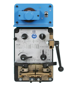 Mini machine à souder par bout pour lames de scie à ruban BSS 025 avec kit de coupe et de meulage - Product Image 2