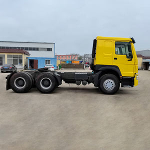 <span class=keywords><strong>Camion</strong></span> tracteur Howo 371 CV à double transmission, modèle d'exportation, avec conduite à gauche, vert, traction d'occasion pour le carburant - Product Image 3