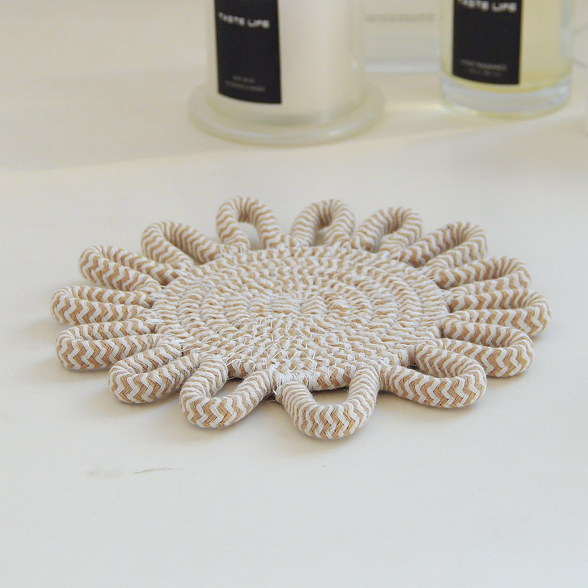 Beige kaki