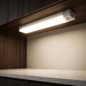 Luz LED para Debajo del Gabinete, 3500K Blanco Cálido, Sensor de Movimiento, Montaje en Superficie, para Cocina, Armario, Iluminación de Guardarropa - Product Image 1