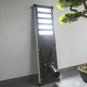 Lampione Solare Integrato WON-602-4 400W con Telecomando per Vialetti - Product Image 4