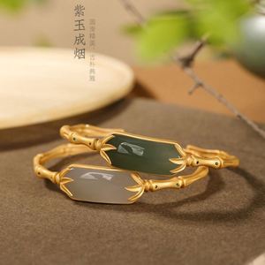 กำไลข้อมือทองชุบประดับหยกธรรมชาติลายใบไม้ถักแบบเอธนิคสไตล์คลาสสิกสำหรับผู้หญิง - Product Image 2