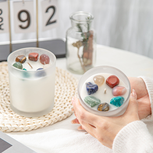 AIKUN Luxury Home Fragrance Oils Aromatherapy Aroma Scented Soy Wax Crystal Candles With Glass Jar <b>Gift</b> <b>Box</b> - Product Image 2