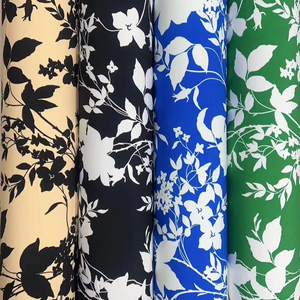 Tissu crêpe extensible 4 directions à motif floral tendance, 95% polyester, 5% élasthanne, pour robes et vêtements féminins, en stock - Product Image 1