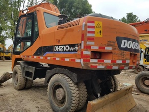 Excavadora de Ruedas Usada Doosan DH210W-7, Modelo 2011, Motor y Caja de Cambios de 115kw, Peso Operativo de 19800kg - Product Image 3