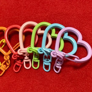 Boucle en alliage de zinc en forme de cœur pour la fabrication de colliers, porte-clés, accessoires de bijouterie, style moderne et simple 192 - Product Image 1