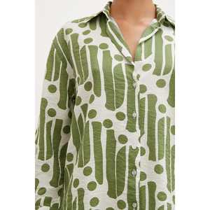 เสื้อเชิ้ตผู้หญิงสีเขียวลายโมเดิร์น ป๊อปลิน ติดกระดุม สไตล์ลำลอง - Product Image 4