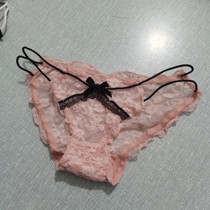 Culotte string sexy et séduisante en dentelle transparente, nouveau style 2024, entrejambe en pur coton et sous-vêtement rehausseur de hanches. - Product Image 2