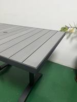 Table d'extérieur à double pied 30x48 avec support croisé en aluminium noir, pliable, hauteur 29'', table et chaise de restaurant commercial