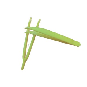 Pinces en plastique pour enfants, longueur 78 mm, épaisseur 2 mm, pour utilisation en bricolage - Product Image 1