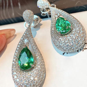 Lujo S925 Diamante de plata y Esmeralda 5-Pendientes de circón <span class=keywords><strong>azurita</strong></span> Adornos de aro de moda para mujeres en Europa y América - Product Image 1