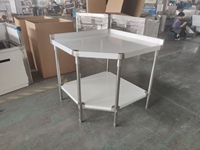 Table de travail pour four à micro-ondes en acier inoxydable robuste OEM Table autoportante pour dosseret à trois côtés pour restaurant, magasin de bonbons