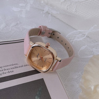 Jam tangan persegi minimalis ala Korea untuk pelajar wanita, tali tipis bergaya, dial kecil, jam tangan kuarsa elegan.