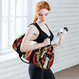 Wholesale Custom Red Black Chains Eco-Friendly Lightweight Waterproof Weekender Bags Fitness Sports Duffel Bag for Vacation - Product Image 6