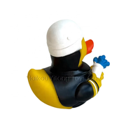 Nouveau Jouet de Bain et de Douche en Caoutchouc en Forme de Canard de Dessin Animé pour Enfants, Modèle Pompier Anti-Stress, Vente en Gros 2025