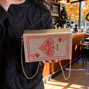 Pochette de soirée créative pour femme, motif reine de poker, en PU, ornée de strass et de chaînes, pour fêtes et cocktails - Product Image 2