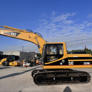 Excavadora CAT 320BL usada de buena calidad Horas bajas Bien mantenida Perfecta para construcción y trabajos en carretera - Product Image 1