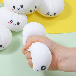 ของเล่นบีบยืดหยุ่นรูปซาลาเปา/ขนมจีบพิมพ์ลายหน้ายิ้ม สินค้าขายดี สำหรับเด็ก - Product Image 2