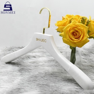 Perchas de abrigo de madera para mujer, ropa de marca de lujo, <span class=keywords><strong>Boutique</strong></span>, color blanco - Product Image 6