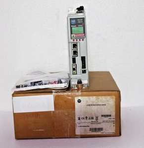 Nuevo equipo de control industrial de fabricación original, unidad Kineticix serie 5500 para automatización - Product Image 4
