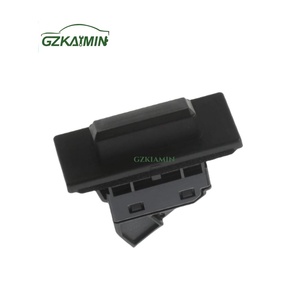 Nuevo Interruptor de <span class=keywords><strong>Maletero</strong></span> para Automóvil, Interruptor de Ventana de Automóvil, Botón de Apertura de Puerta Trasera GHK1-56-8D0, Plástico ABS para <span class=keywords><strong>Mazda</strong></span> 3 2014-2018 6 2014-2021 - Product Image 3