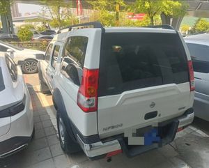 <span class=keywords><strong>Nissan</strong></span> ZN Van Five Seats Moteur à essence d'occasion 2,4 L - Product Image 4