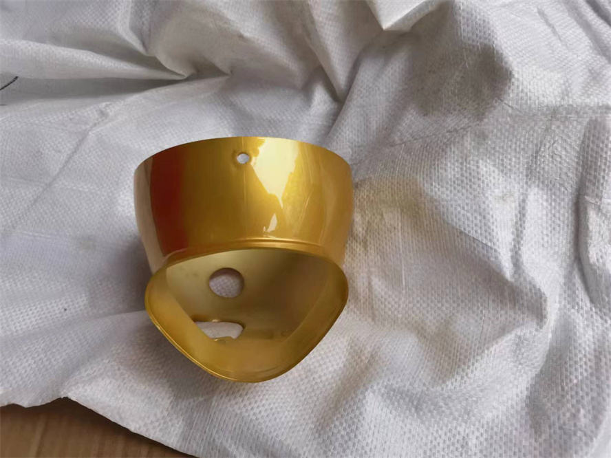 โคมไฟหน้าแบบเต็มชุด - ตัวเรือนพลาสติกสีทอง