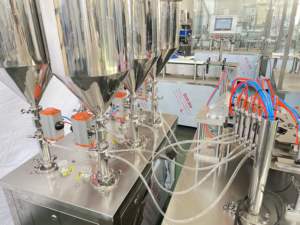 เครื่องบรรจุของเหลวแบบนิวเมติก ขนาด 20 มล. สำหรับบรรจุยาขี้ผึ้ง  แบบลูกสูบ  ออนไลน์  อุปกรณ์สำหรับสีทาเล็บ  ขนาด 0.5 1 มล. <span class=keywords><strong>50</strong></span> ถึง 500 มล.  แบบหลอด - Product Image 6