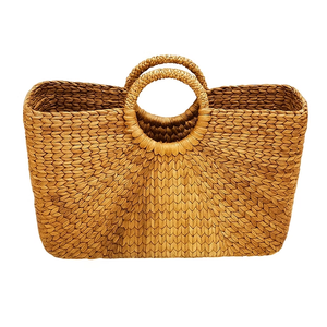 Bolso de mano de moda para mujer con correas de hombro suaves y amplio almacenamiento perfecto para uso de oficina y compras - Product Image 1