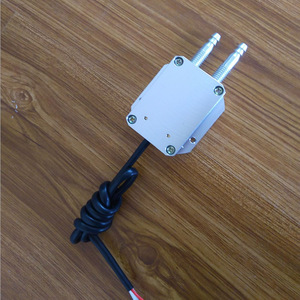 Transmetteur de pression différentielle 0-100 Pa, sortie 4-20 mA pour la mesure de la pression négative des conduits de ventilateurs et des fours - Product Image 3
