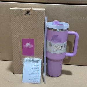 Bouteille isotherme Stan 40oz version américaine, portable, grande capacité, avec <span class=keywords><strong>paille</strong></span>, pour les occasions festives - Product Image 6