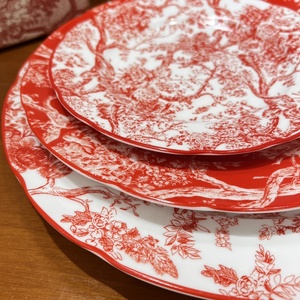 Best Selling Eco-Friendly European Red Jungle Design Luxury <b>Dinner</b> <b>Set</b> Exquisite <b>Bone</b> <b>China</b> Plate Gift Box Food Safe Stocked - Product Image 3