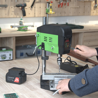 Perceuse de table miniature à vitesse variable 180W, perceuse électrique de table alimentée par batterie au lithium, capacité de mandrin 0,6-6,5 mm pour AC/DC