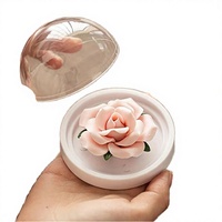Ornement en céramique moderne fait main YuQi, parfum de rose, vente en gros |   Mini décoration florale d'aromathérapie pour la maison et les cadeaux