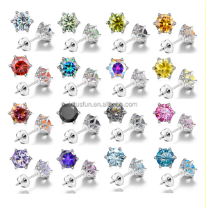 GRA Certificado 925 Plata <span class=keywords><strong>de</strong></span> Ley 18K Chapado en <span class=keywords><strong>oro</strong></span> D Color VVS cuadrado Moissanite Huggie Stud Pendiente Hombres Mujeres Tornillo Pendiente trasero - Product Image 2