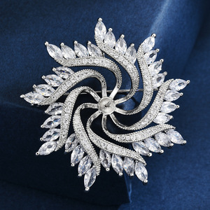 Broche de Alta Qualidade, Acessórios Criativos <span class=keywords><strong>DIY</strong></span>, Suporte de Zircônia, Flor de Peito, Suporte Oco para Pérolas, Clipe Versátil para Roupas - Product Image 1