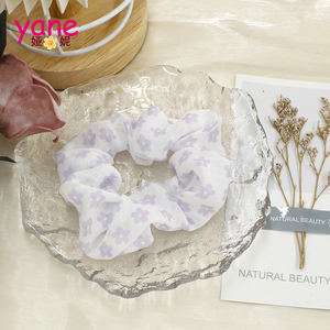 Chouchous en satin violet en vrac avec des fleurs en tissu Bandeaux bon marché en vrac - Product Image 3
