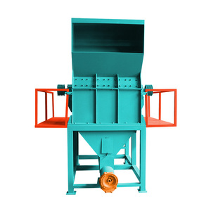 Déchiqueteuse de bois automatique à double usage (sec et humide) pour branches, sciure de bois, bambou, <span class=keywords><strong>paille</strong></span> et bois de champignon, largement utilisée - Product Image 1