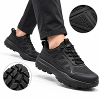 Baskets tactiques basses noires pour hommes, avec semelle intermédiaire épaisse et amortie, semelle extérieure robuste à crampons, à lacets, chaussures décontractées pour hommes