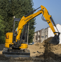 Oferta Especial: Miniexcavadora Liugong 9035E de 4 Toneladas con Motor, Caja de Cambios, Bomba y PLC para Jardinería, Paisajismo y Reparación de Carreteras Municipales
